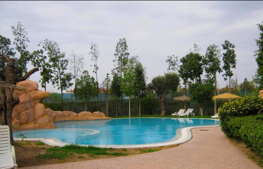 Vizir Center Appartement Avec Solarium Et Acces Offert Au Parc De Loisirs Dar Caïd Layadi المظهر الخارجي الصورة